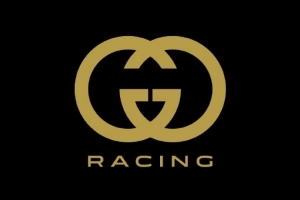 古馳官方宣布與AlpineF1車隊(duì)達(dá)成合作，正式推出古馳賽車項(xiàng)目