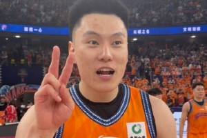 還要兩場！李弘權(quán)賽后興奮大喊：Two More（再贏兩場）！