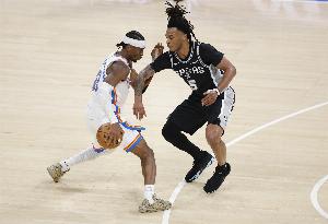 Skip：雷霆上半場8失誤、罰丟4球 發揮相當糟糕但只落后馬刺3分