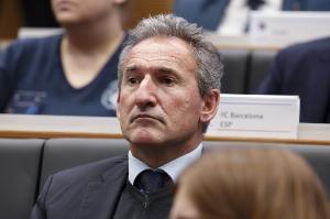 米體：卡迪納萊找米蘭總監，有意前巴薩總監普拉內斯、貝吉里斯坦