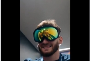 法媒：巴黎奪冠后球員戴護目鏡慶祝，源于美國體育界的傳統