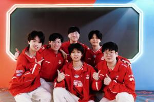 避免重蹈覆轍？WE已經(jīng)來(lái)到“賣票位” 此前晉級(jí)勝?zèng)Q后送出4張S賽門票